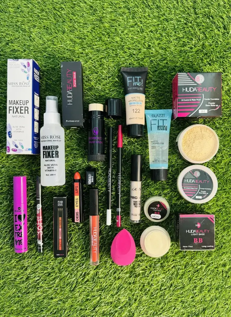Utimate 14 in 1 Makeup Deal-C: Essential for flawlwss Beauty